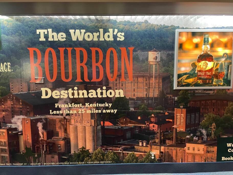 Villa The Bourbon & Horse Country Epicenter Frankfort Esterno foto